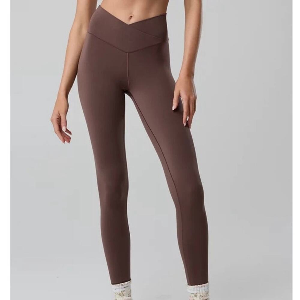 OFFLINE by Aerie Real Me Brown Crossover Leggings Size Large 7/8